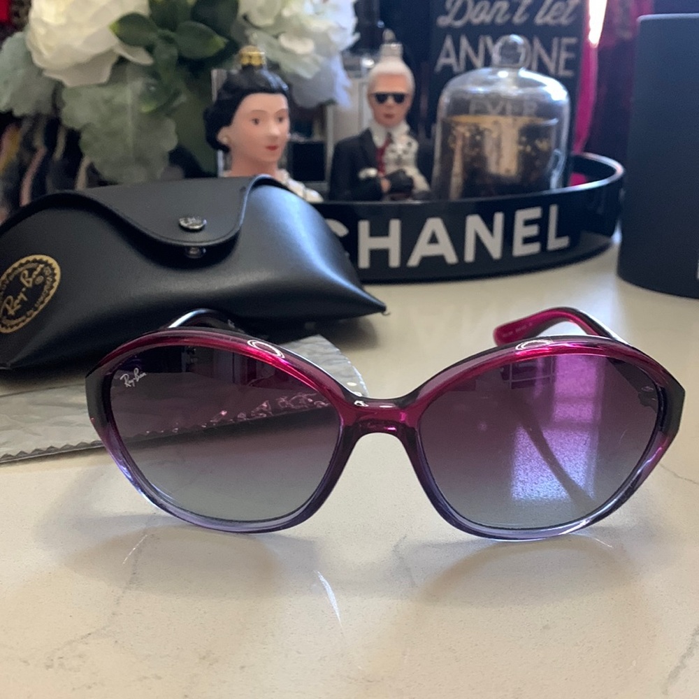 COPY - Ray Ban Sunglasses RB4164 845/4Q.